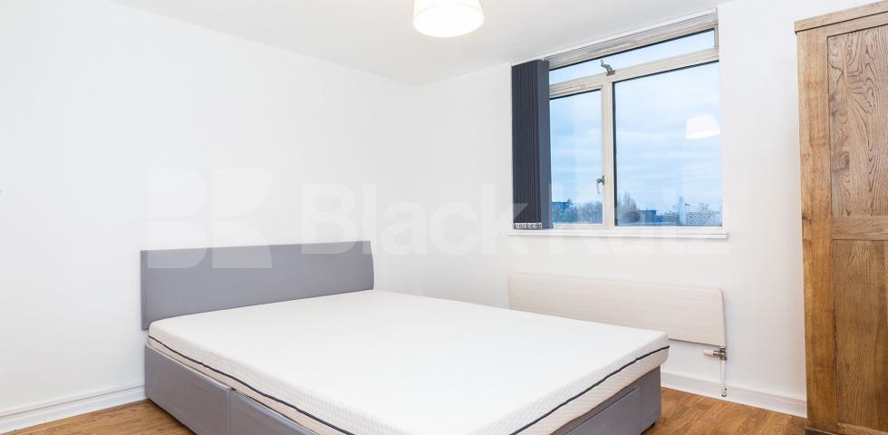 			NEWLY RENOVATED, 3 Bedroom, 1 bath, 1 reception Apartment			 Collier Street, KINGS CROSS / ISLINGTON